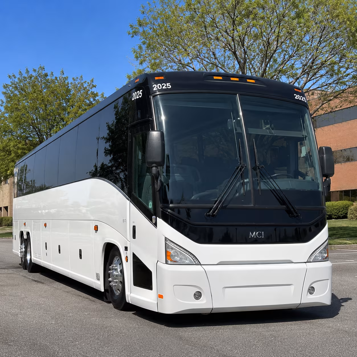 daily employee shuttle routes along elizabeth s busiest corridors