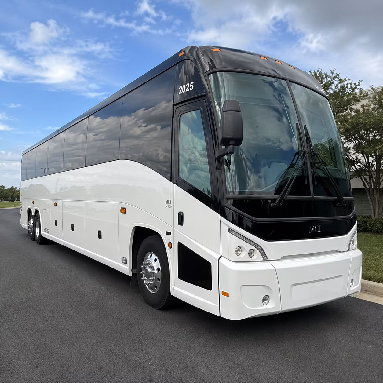 elizabeth charter bus services fleet