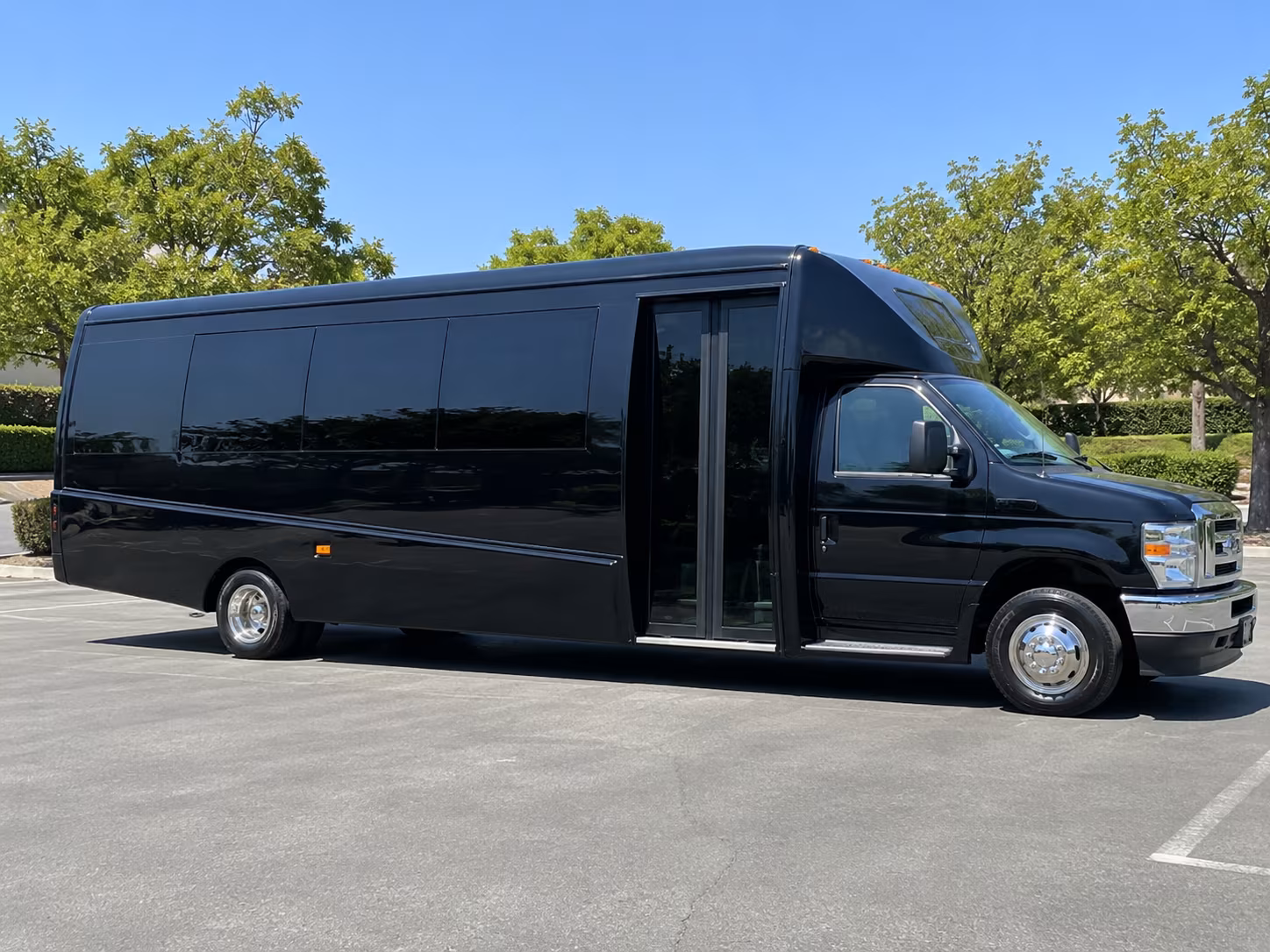 elizabeth government military transportation